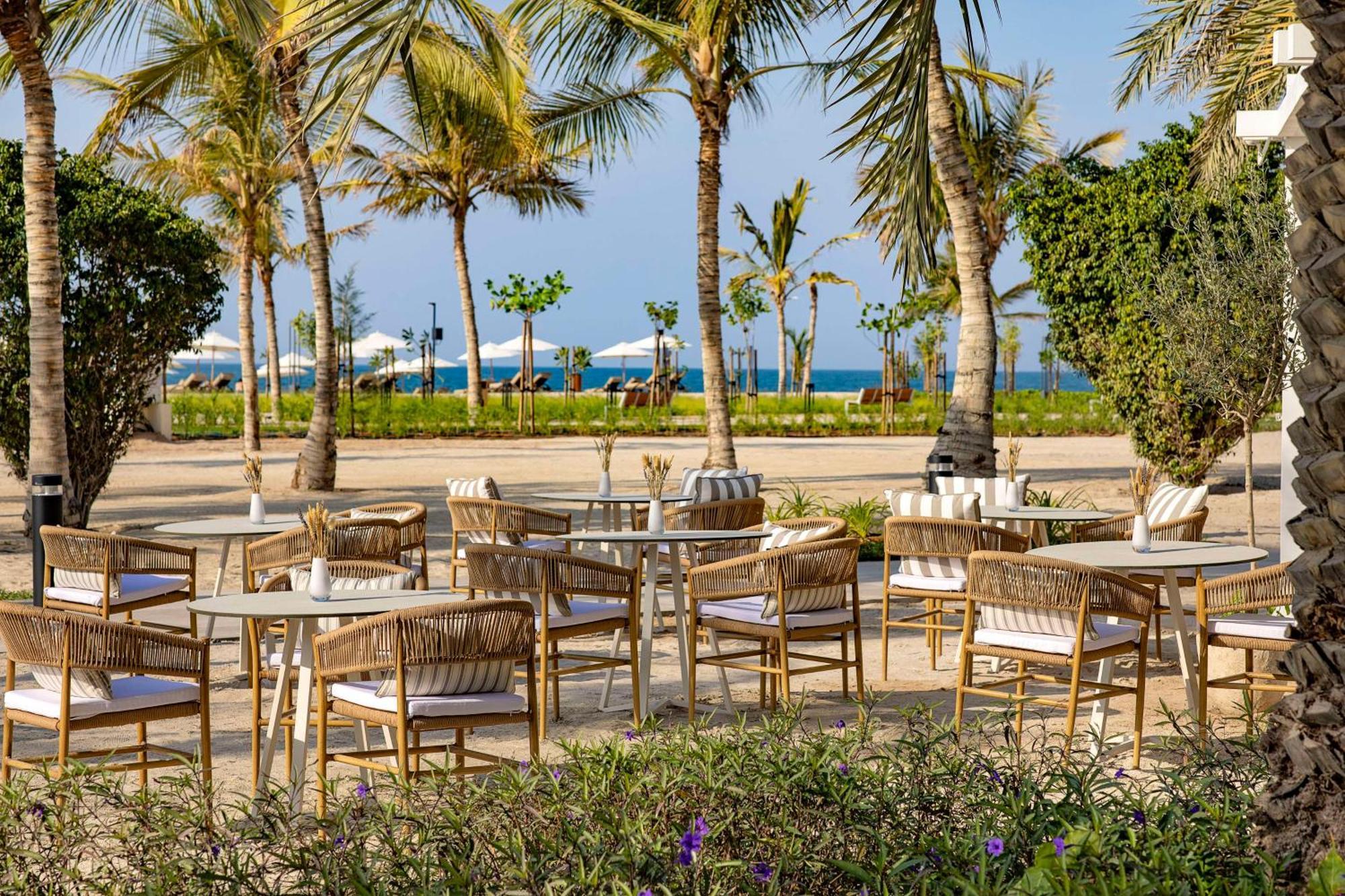 哈伊马角华尔道夫酒店 拉斯阿尔卡麦 外观 照片 Beach at Jumeirah Beach Hotel