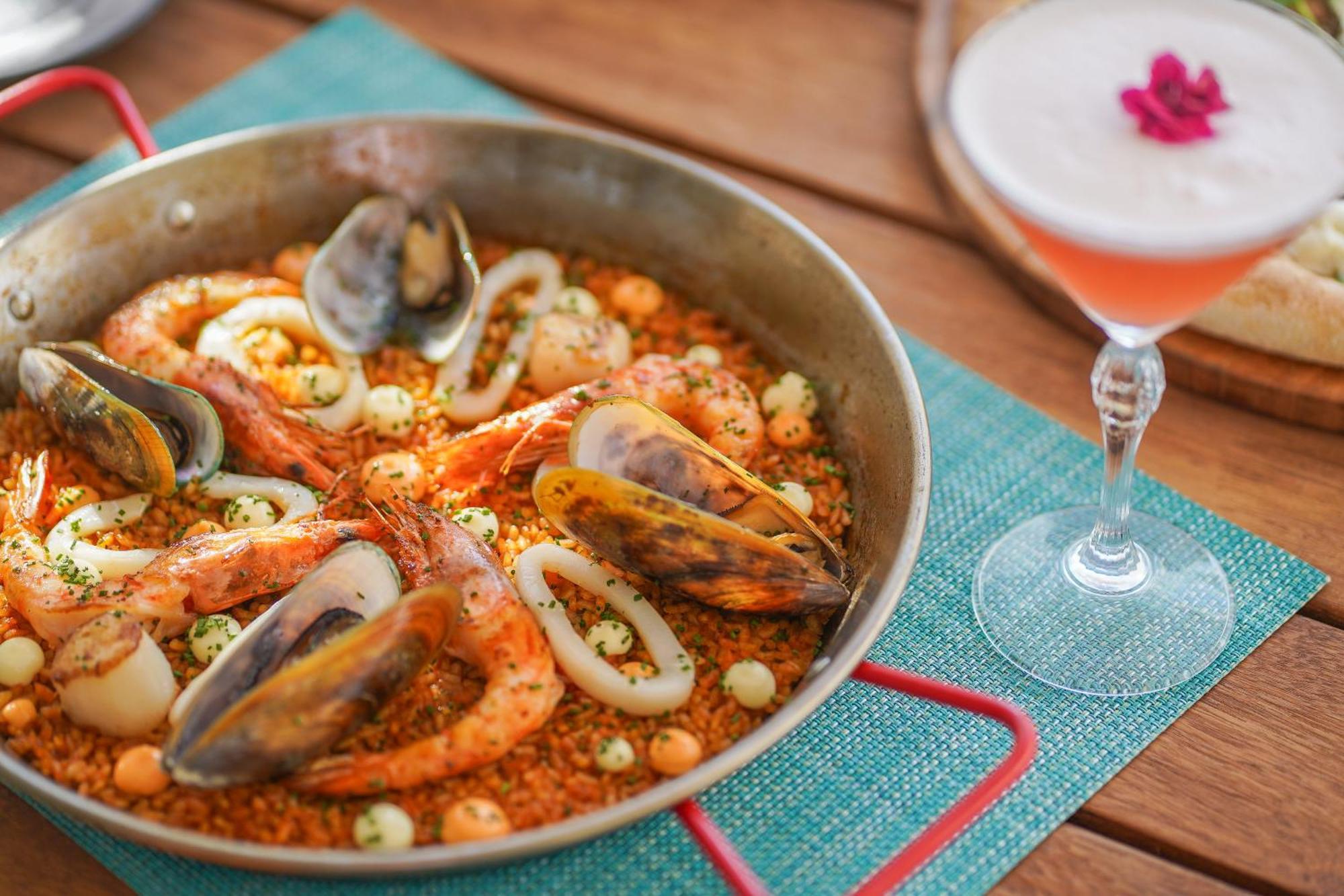 哈伊马角华尔道夫酒店 拉斯阿尔卡麦 外观 照片 Seafood paella